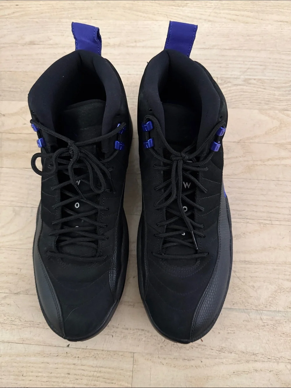 Jordan Men's Black and Purple High-Top Athletic Sneakers